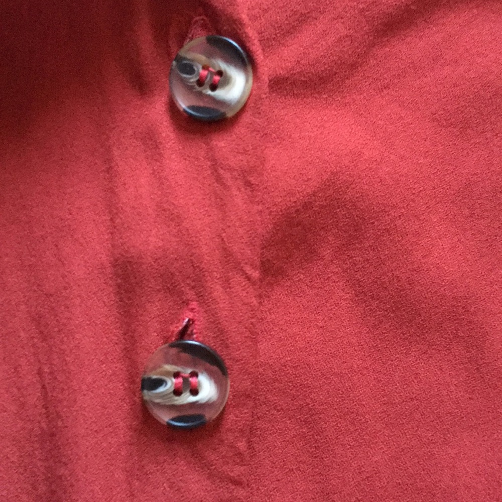 Button top - Picture 3 of 3